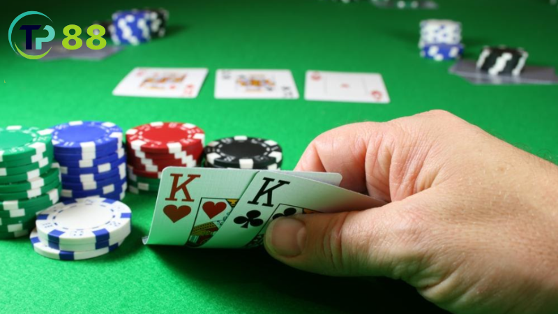 Tâm Lý Chơi Baccarat: Mẹo Làm Chủ Cuộc Chơi Từ Chuyên Gia 3 Baccarat: nắm luật, dùng chiến thuật tự tin.