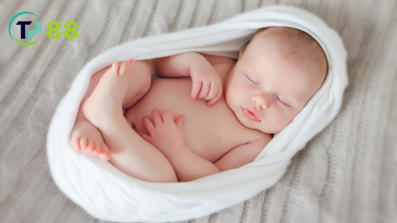 Mơ thấy trẻ em đánh con gì chuẩn nhất? Giải mã chi tiết 3 Mơ trẻ em: điềm báo gì, tâm linh giải thích.